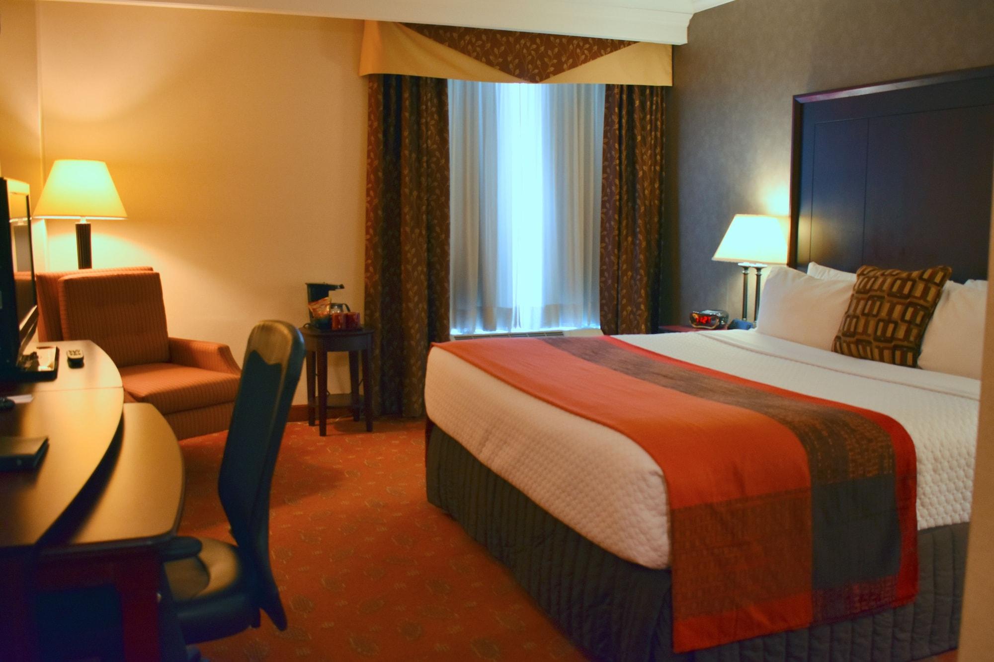 Hamilton Plaza Hotel And Conference Centre מראה חיצוני תמונה