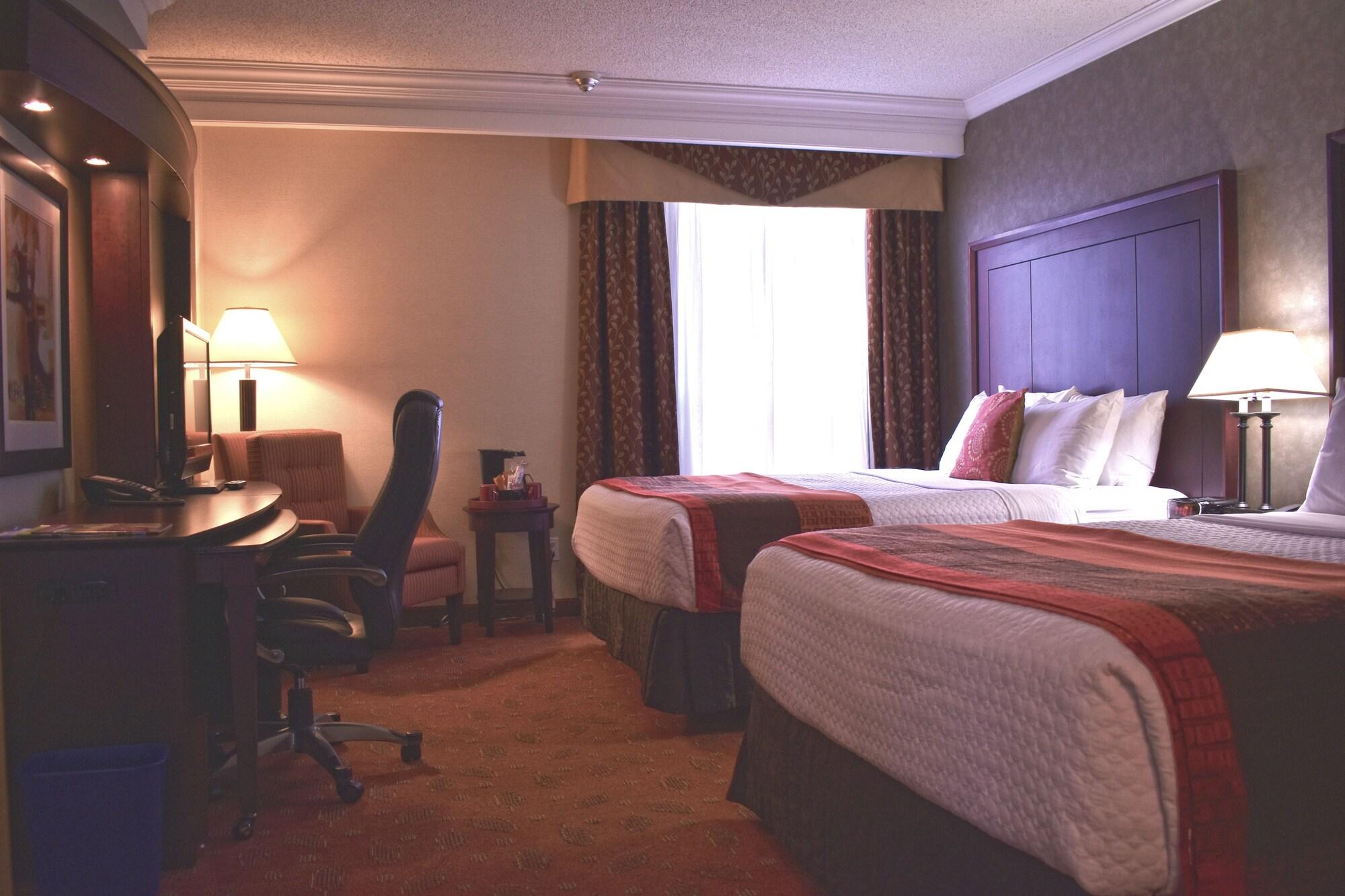 Hamilton Plaza Hotel And Conference Centre מראה חיצוני תמונה