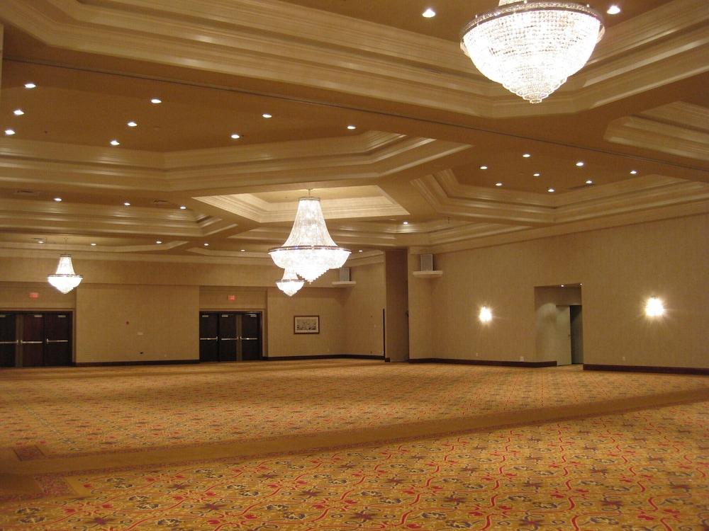 Hamilton Plaza Hotel And Conference Centre מראה חיצוני תמונה