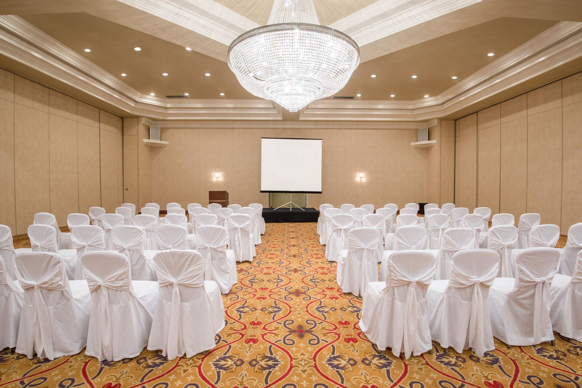 Hamilton Plaza Hotel And Conference Centre מראה חיצוני תמונה