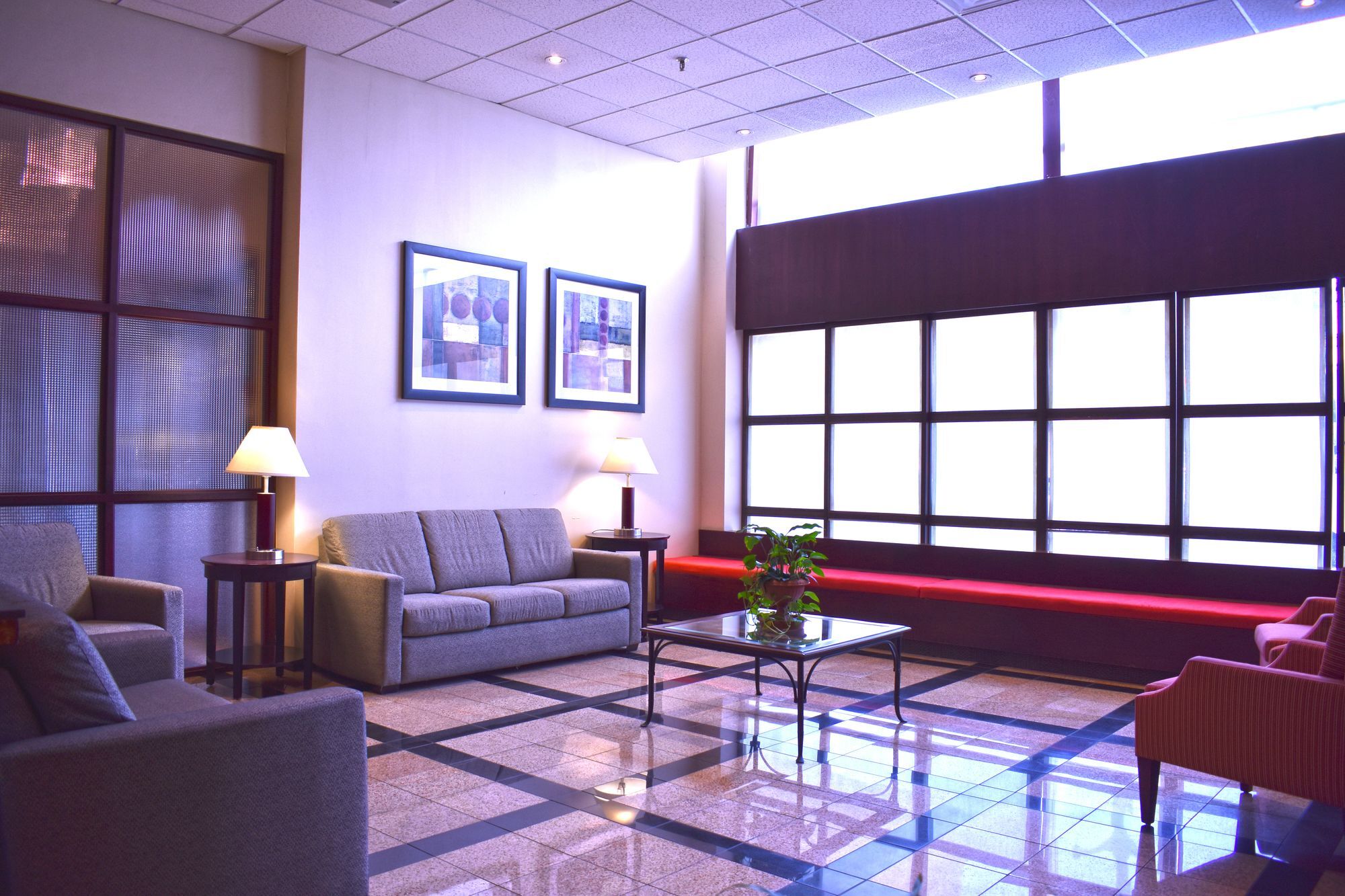Hamilton Plaza Hotel And Conference Centre מראה חיצוני תמונה